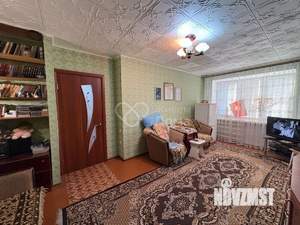 3-к квартира, вторичка, 55м2, 9/9 этаж