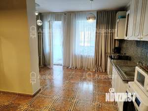 3-к квартира, вторичка, 124м2, 1/9 этаж