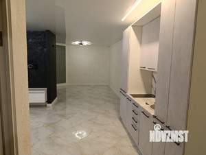 2-к квартира, вторичка, 63м2, 1/9 этаж