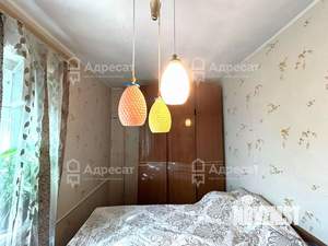 2-к квартира, вторичка, 42м2, 1/4 этаж