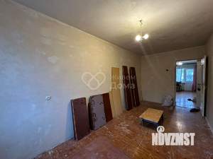 2-к квартира, вторичка, 46м2, 3/5 этаж