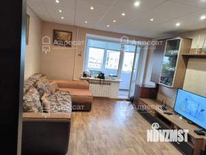 4-к квартира, вторичка, 74м2, 9/10 этаж