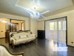 4-к квартира, вторичка, 130м2, 2/10 этаж