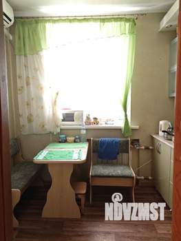 2-к квартира, вторичка, 51м2, 1/4 этаж