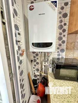 3-к квартира, вторичка, 58м2, 1/1 этаж