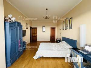 3-к квартира, вторичка, 114м2, 11/17 этаж