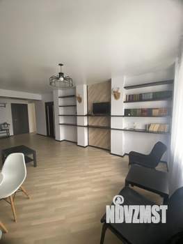 3-к квартира, вторичка, 100м2, 5/16 этаж
