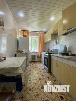 3-к квартира, вторичка, 64м2, 1/9 этаж