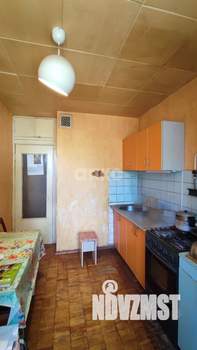 2-к квартира, вторичка, 54м2, 1/9 этаж