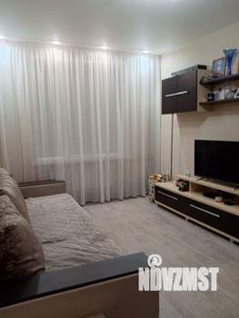 2-к квартира, вторичка, 56м2, 1/3 этаж