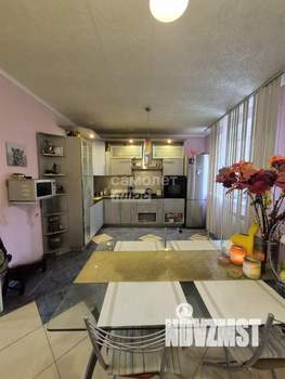 4-к квартира, вторичка, 156м2, 2/5 этаж