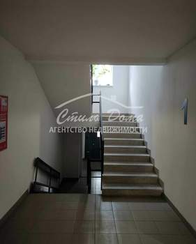 3-к квартира, вторичка, 56м2, 1/6 этаж