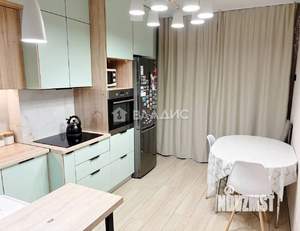 3-к квартира, вторичка, 75м2, 1/10 этаж