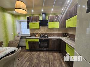 2-к квартира, вторичка, 60м2, 1/4 этаж