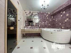 4-к квартира, вторичка, 157м2, 13/15 этаж