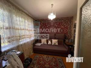 4-к квартира, вторичка, 61м2, 1/5 этаж