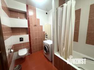 3-к квартира, вторичка, 107м2, 10/17 этаж