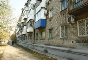 2-к квартира, вторичка, 42м2, 1/5 этаж