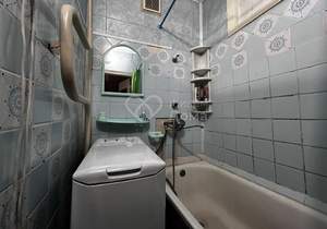 3-к квартира, вторичка, 63м2, 9/9 этаж