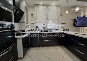2-к квартира, вторичка, 85м2, 2/2 этаж
