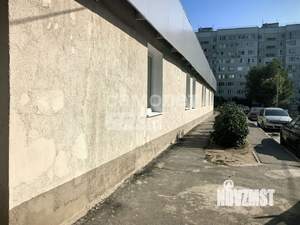 2-к квартира, вторичка, 61м2, 1/1 этаж