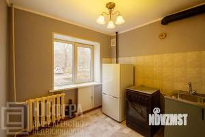 2-к квартира, вторичка, 60м2, 1/5 этаж