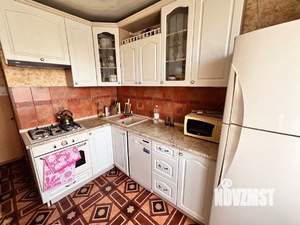 4-к квартира, вторичка, 79м2, 9/9 этаж