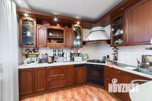 5-к квартира, вторичка, 273м2, 8/9 этаж