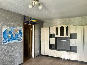 4-к квартира, вторичка, 61м2, 4/5 этаж