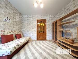 3-к квартира, вторичка, 71м2, 2/4 этаж