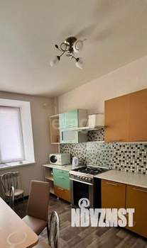 2-к квартира, вторичка, 42м2, 1/10 этаж