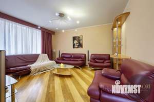 3-к квартира, вторичка, 101м2, 9/10 этаж