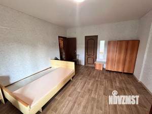 3-к квартира, вторичка, 21м2, 4/4 этаж