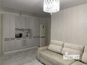 Студия квартира, вторичка, 63м2, 1/9 этаж