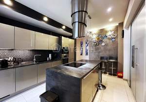 3-к квартира, вторичка, 131м2, 13/15 этаж