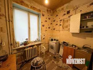 2-к квартира, вторичка, 49м2, 1/4 этаж