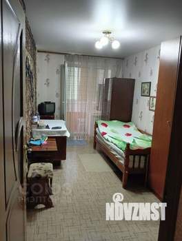 4-к квартира, вторичка, 74м2, 8/9 этаж