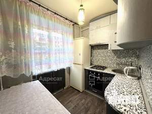 2-к квартира, вторичка, 39м2, 1/9 этаж