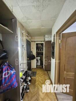 4-к квартира, вторичка, 61м2, 1/5 этаж