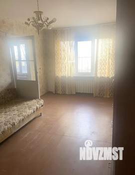 2-к квартира, вторичка, 45м2, 1/4 этаж