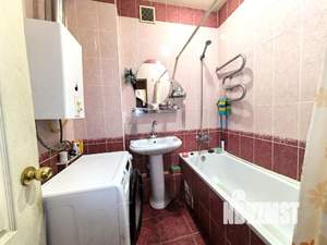 3-к квартира, вторичка, 74м2, 1/4 этаж