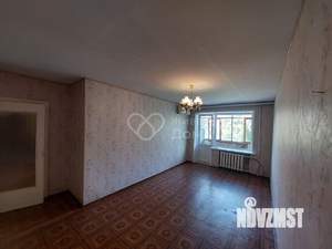 3-к квартира, вторичка, 58м2, 3/5 этаж