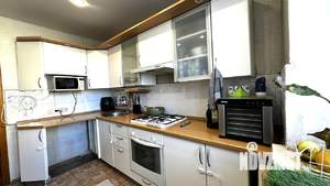 4-к квартира, вторичка, 75м2, 10/10 этаж