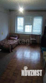 3-к квартира, вторичка, 63м2, 1/5 этаж