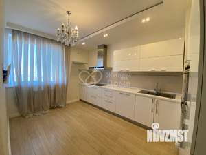3-к квартира, вторичка, 94м2, 13/21 этаж