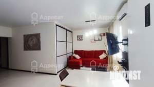 2-к квартира, вторичка, 61м2, 1/4 этаж
