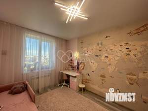 3-к квартира, вторичка, 72м2, 3/3 этаж