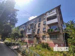 2-к квартира, вторичка, 45м2, 1/4 этаж