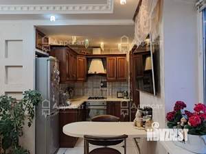 3-к квартира, вторичка, 57м2, 8/9 этаж