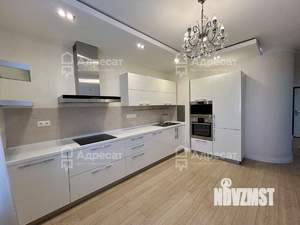 3-к квартира, вторичка, 104м2, 13/18 этаж